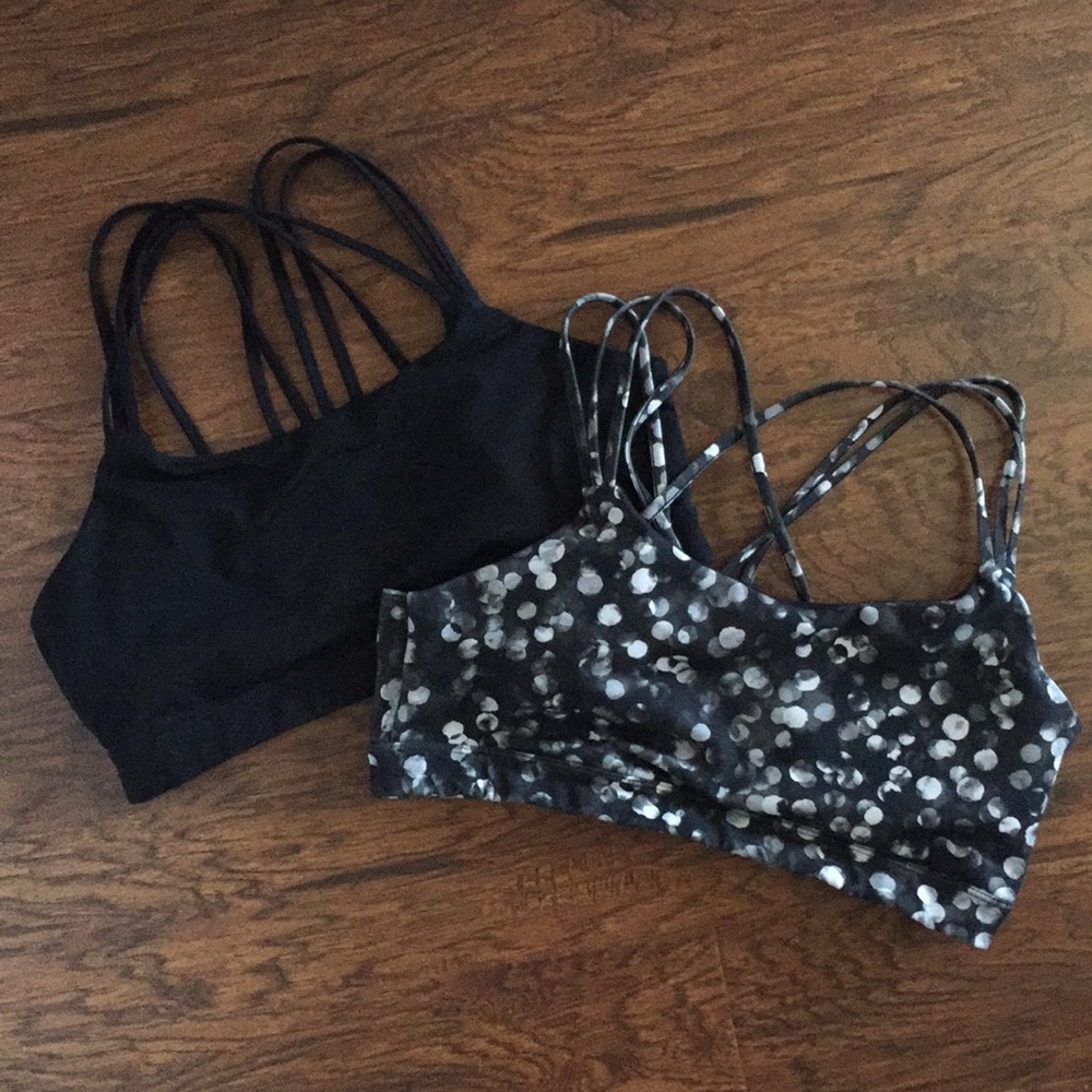 Set 2 Gap Fit strappy L dots + black sports bras